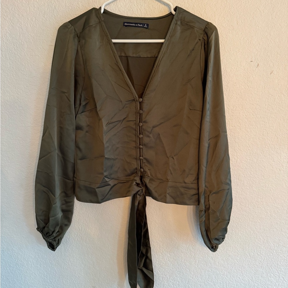 Abercrombie & Fitch Olive Satin Tie-Front Blouse- size S